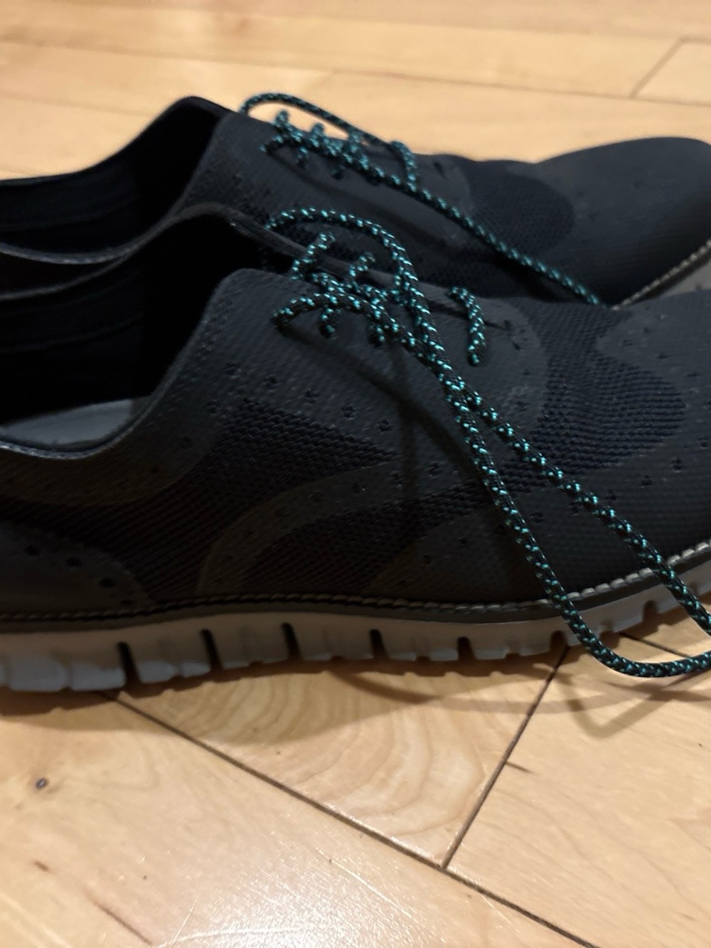 Cole Haan Black Knit Oxford with Teal-Accent Laces worn once like new